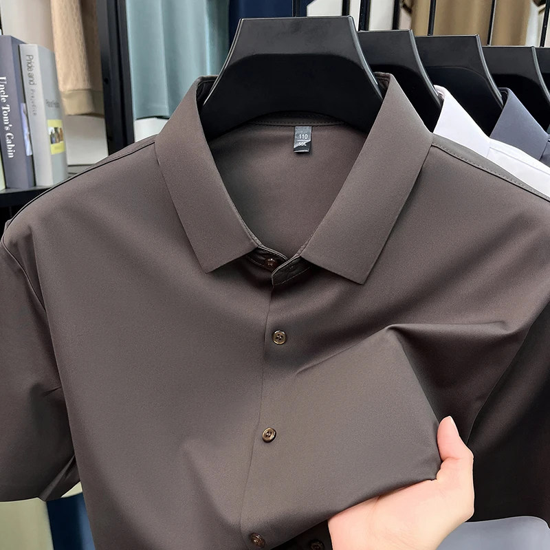 Mens Formal Look - เสื้อเชิ้ตผู้ชายทรงทางการ แขนสั้น ผ้าไหมน้ำแข็ง ระบายอากาศ สำหรับฤดูใบไม้ผลิและฤดูร้อน ปี