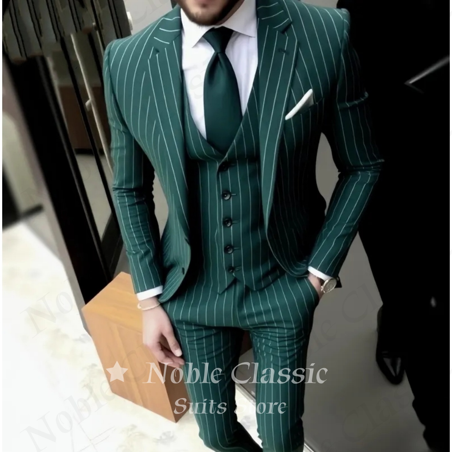 Men Formal Wear Wedding Guest - ชุดสูทผู้ชายสีเขียวลายทางทรงเข้ารูป 3 ชิ้น ชุดเสื้อกั๊กและกางเกง ชุดสำหรับงานแต่งงาน ชุดสำหรับงานธุรกิจ