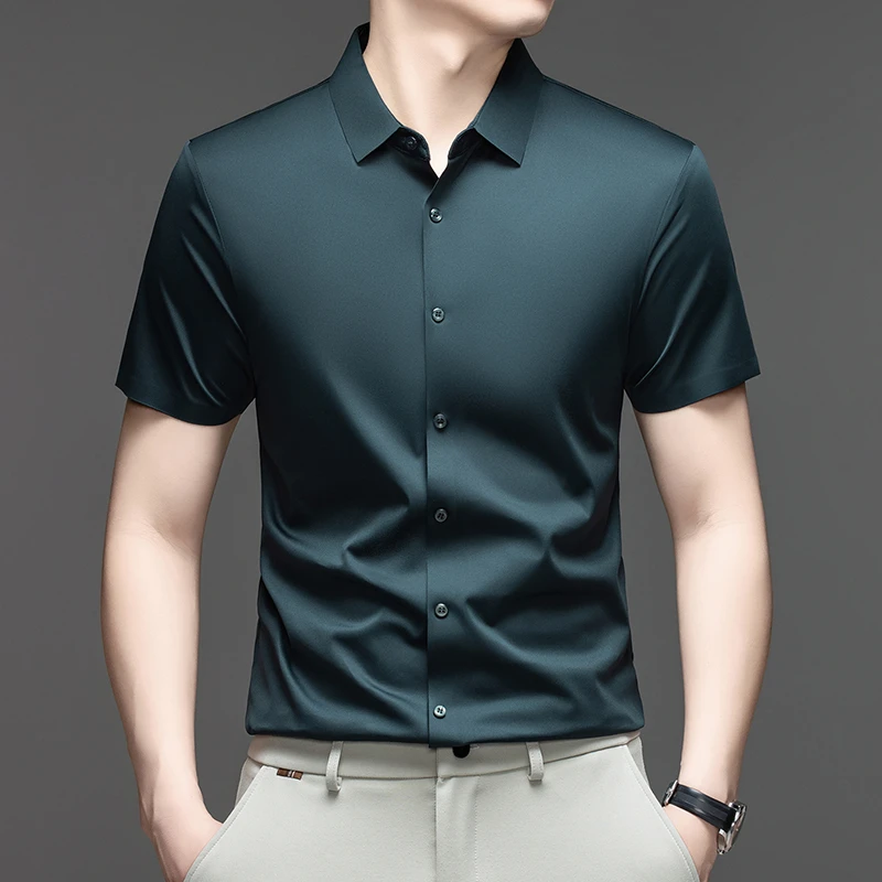 Mens Formal Look - เสื้อเชิ้ตผู้ชายแขนสั้นผ้าไหมน้ำแข็ง คอปกคลาสสิก สำหรับลุคสมาร์ท