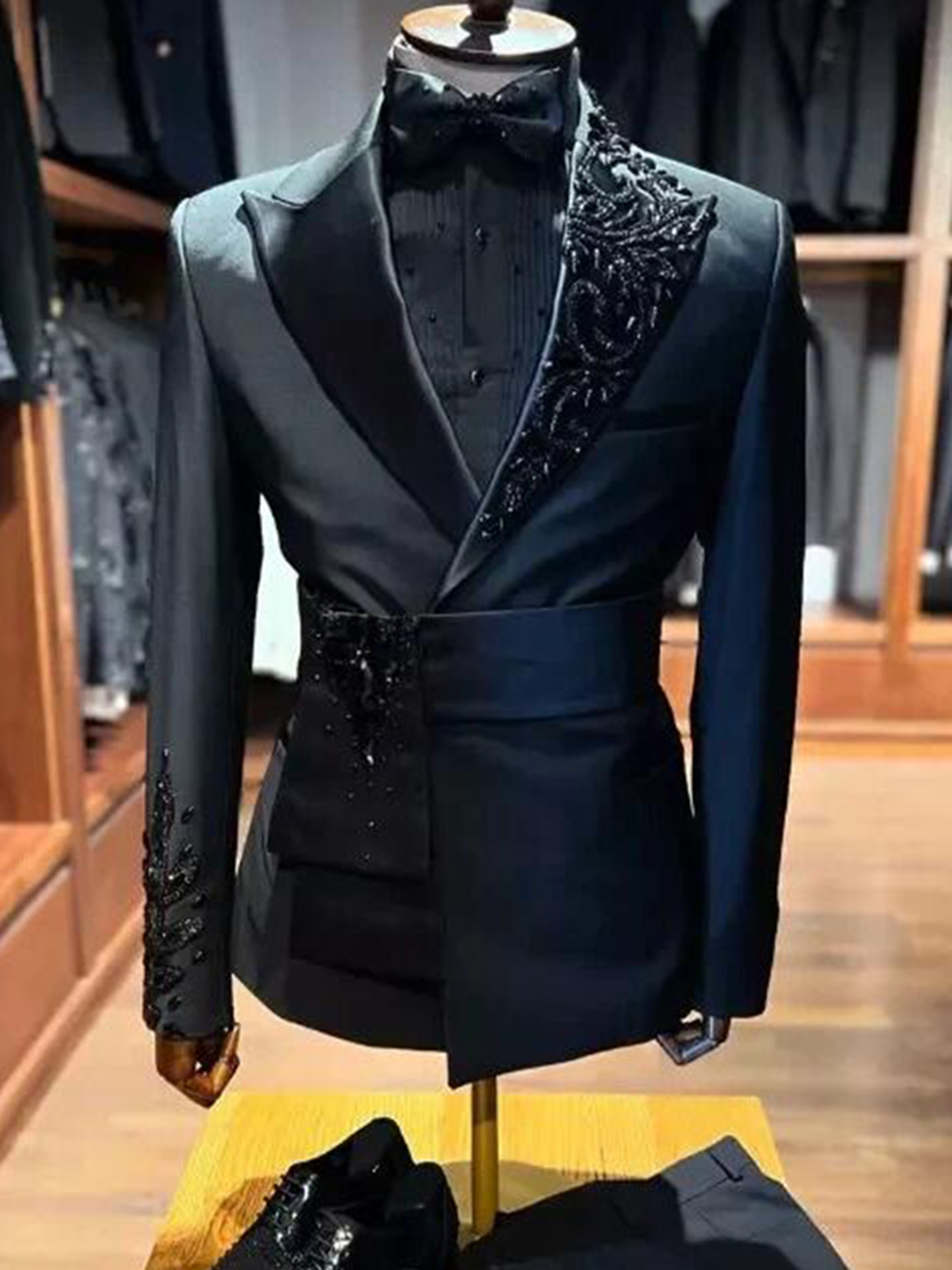 ชุดสูทหรูหราสำหรับผู้ชาย ดีไซน - Unique Men'S Formal Wear บทวิจารณ์และราคา